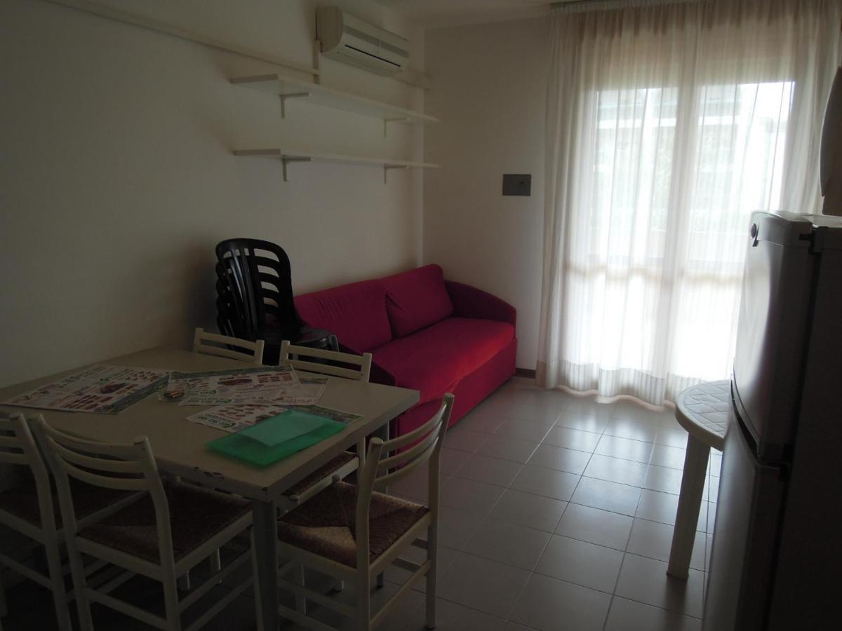 Residence Itaca Bibione Exterior photo