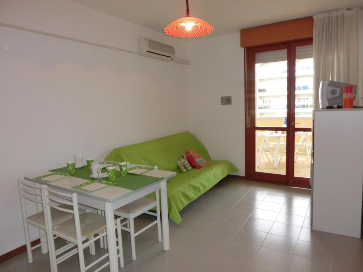 Residence Itaca Bibione Exterior photo